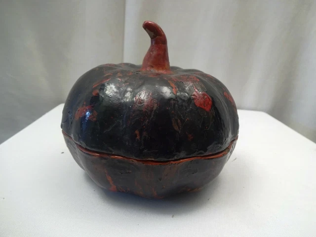 Antique Burmese Lacquerware Pumpkin Box Jewelry Box Black & Red Color Collectib"