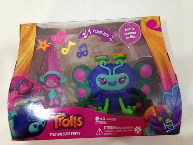 Trolls Poppy Figura Con Atril De Escarabajos 10 Cm, Con Sonido