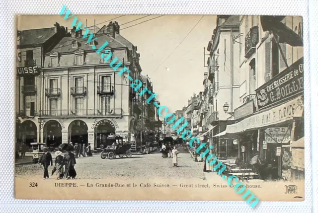 Cpa Animated 76 Dieppe La Grande Rue, Le Cafe Suisse Postcard Trade Store