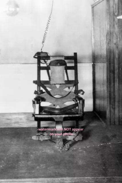 Creepy Electric Chair PHOTO Scary Prison Photo 1908 Old Jail New York