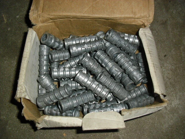 Qty 40 ea.  3/8" x 1-3/4" Lag Screw Shield Anchor Short Zinc Alloy 5/8" Hole