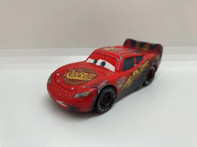 FIGURINE Cars Flash McQueen Lightning 95 Fumée DISNEY PIXAR VOITURE JOUET