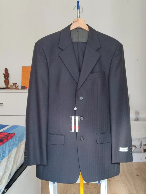 Completo on sale uomo valentino
