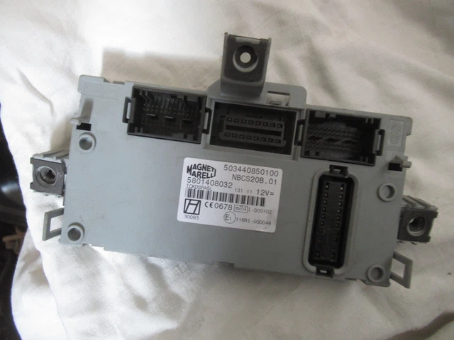 Centralina Fusibili Iveco Daily 1989-2006 - Ricambio 2997086 4838244