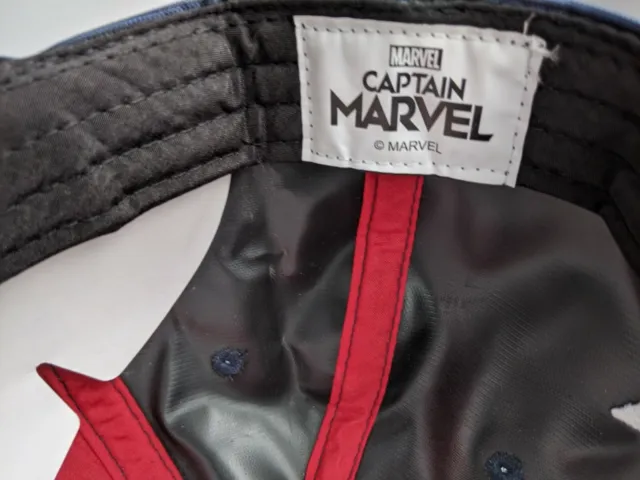 Chapeau de baseball Avengers Captain Marvel Snapback casquette réglable BioWorld neuf avec étiquettes 9