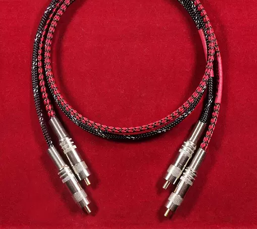 Basic pure silver wire audio interconnect w/ Type B RCA connectors- 1ft length