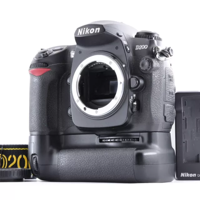 Nikon D200 10.2 MP CCD Digital SLR Camera Body w/ MB-D20 From JAPAN 23K1801