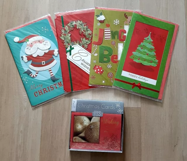 12 Christmas Cards bundle w/ envelopes 7x5 in and  4 jumbo 12x6.5 in Papercraft