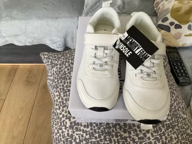 Russell and discount bromley childrens shoes