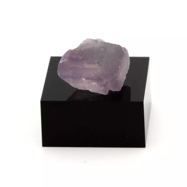 Fluorite violette. 9.74 cts. Massif du Mont-Blanc, France. Ultra rare