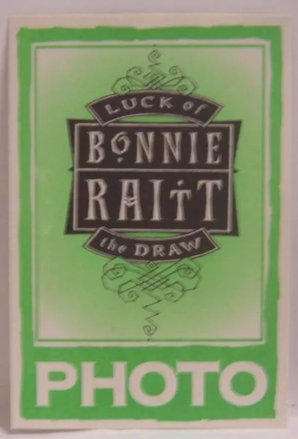 Bonnie Raitt - Vintage Original Concert Tour Cloth Backstage Pass