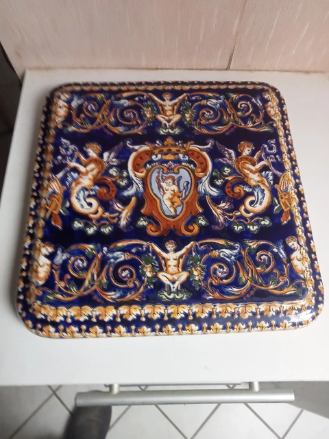 GIEN Dessous de plat carré Renaissance font bleu de 1941