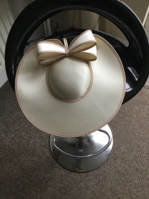 mitzi lorenz model of London hat beige cream with Bow