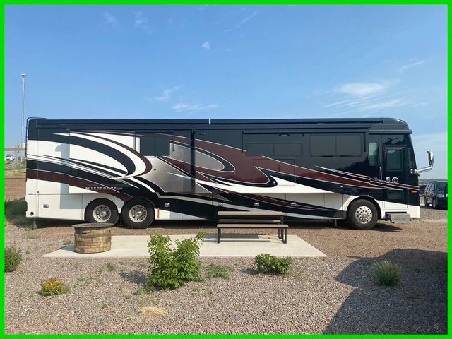2019 Tiffin Allegro Bus M45 OPP Class A Diesel Motorhome 45' 4 Slides Sleeps 8
