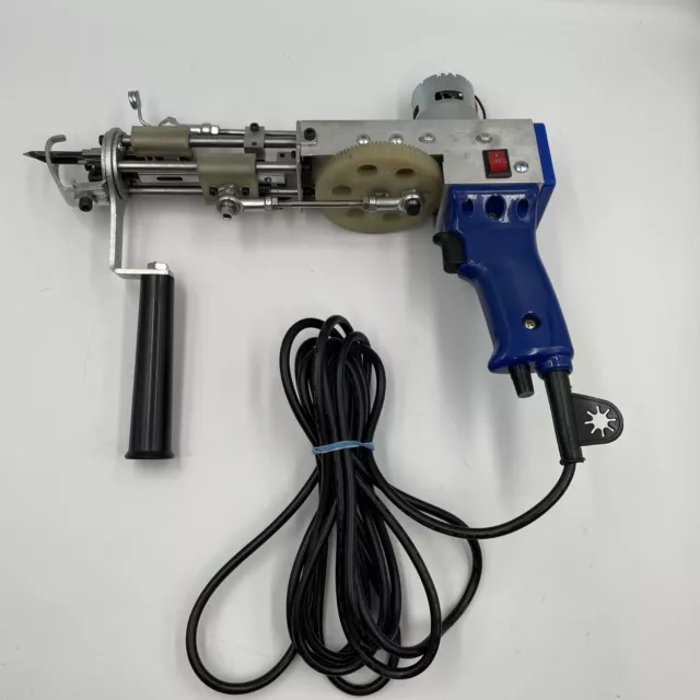 Pistola de mechones alfombra tejido en buen estado probado funcionamiento sin marca SIN CABLE DE ALIMENTACIÓN
