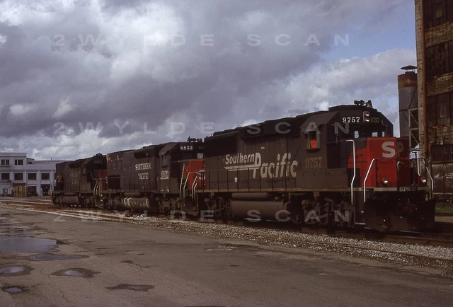 ORIG SLIDE Southern Pacific 9757 Oakland 1992