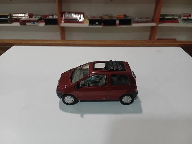 Renault Twingo Anson 30341 – 1/18 – Toit Ouvrant – Vert – Occasion
