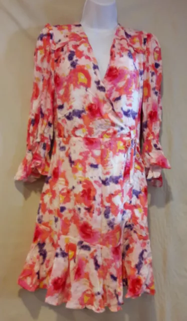 BETSEY JOHNSON Pink Floral Wrap Dress w/ Flutter Accents (6)