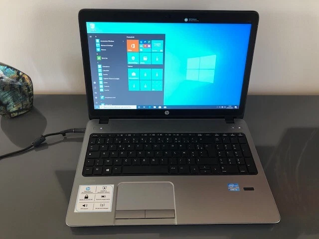 LAPTOP - HP PROBOOK 450 G0 - CORE I3 3120 -2,50 Ghz - 500 GO HDD  - 4 GO RAM -SD