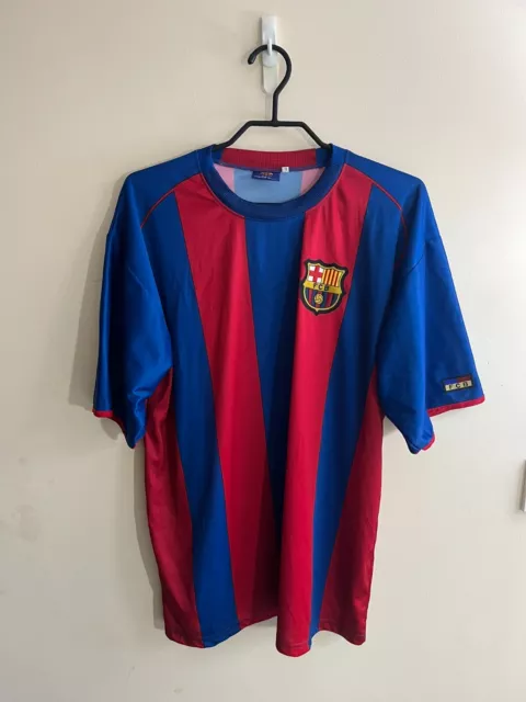 FC Barcelona Football T Shirt Men's Large Ronaldinho Print Short Sleeve Vintage