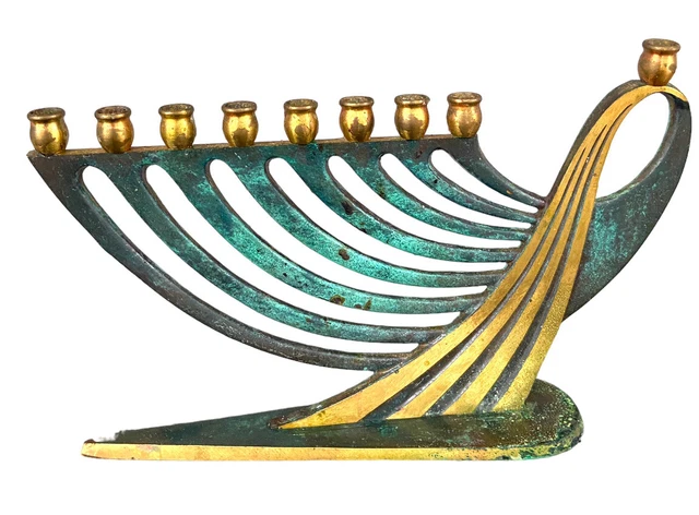 OPPENHEIM VTG Judaica BRASS MENORAH 9 CANDLE HOLDER HANUKKAH Made In ISRAEL 1963 OPPENHEIM VTG Judaica BRASS MENORAH 9 CANDLE HOLDER HANUKKAH Made In ISRAEL 1963