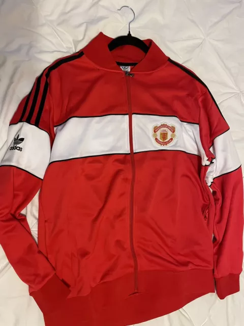 Man utd sales retro tracksuit top
