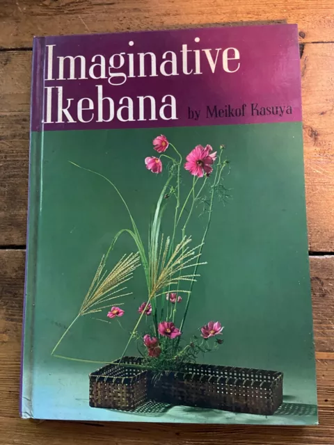 Ikebana imaginativo firmado por Meikof Kasuya 1970 (ID: 023)
