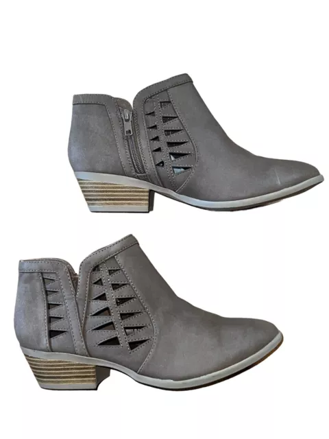 Soda Women's Perforated Cut Out Stacked Block Heel Ankle Booties Tan Grey Size 8