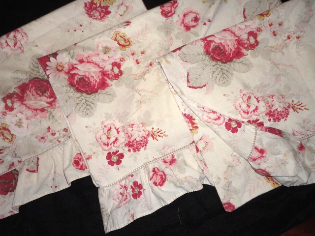 Fundas De Almohada Estándar Con Volantes De Colección De Rosas Norfolk Rojo Floral (3) 20X28