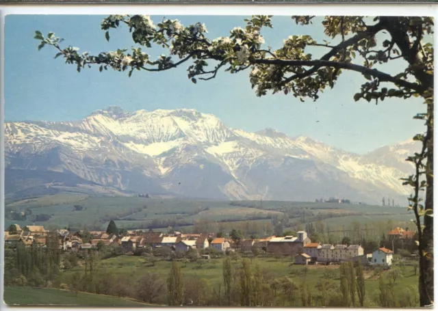 CP 38 Isère - Mens - Vue générale et l'Obiou