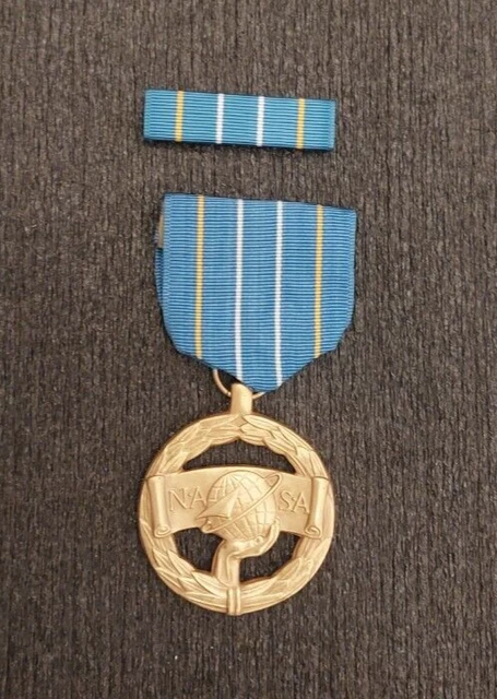 NASA EXCEPTIONAL ENGINEERING Achievement Medal VERY RARE! EUR 115,00
