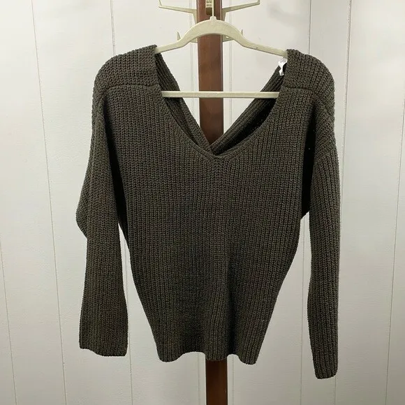ASTR The Label Dark Green Twist Back Knit Sweater Women's Medium