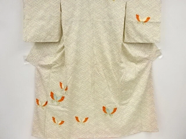 43530# Japanese Kimono / Antique Kimono / Embroidery / Butterfly