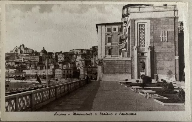 Cartolina Ancona Monumento a Traiano  Non viaggiata