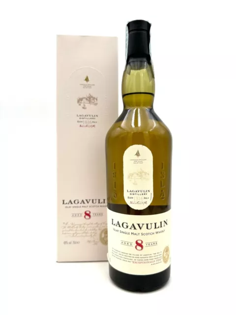 Lagavulin 8 Years Old Single Islay Malt Scotch Whisky - 0,7L 48%