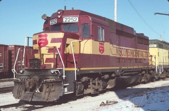 Wc 2252 Gp-30 Neenah Wi (Wisconsin Central) Original Slide 11-25-95 T10-3