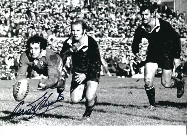 Gareth Edwards Welsh Rugby Legend Hand Signed 12x8 Photo With Coa (1)