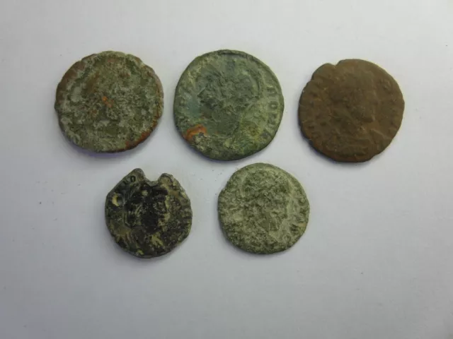 Ancient Roman 4Th Century  Bronze Coins:   Winchester Detecting Finds