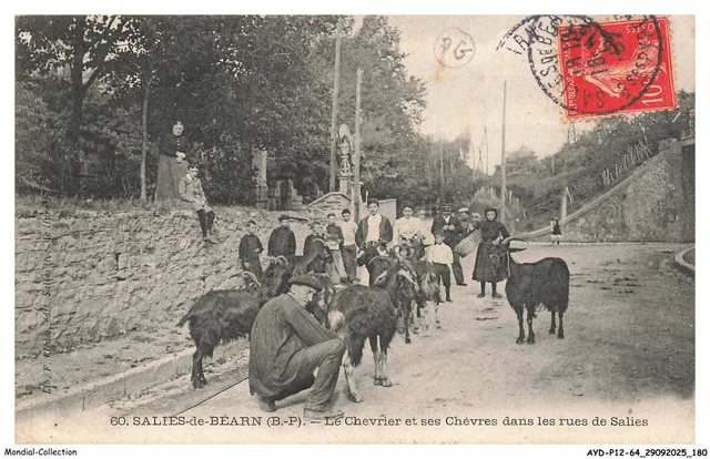 CPA 64 Salies-de-Béarn - Groupe De Sandaliers - Carte Postale Ancienne 1910