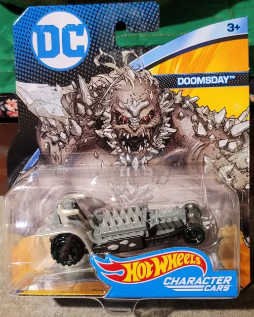 Hot Wheels Character Cars DC UNIVERSE -DOOMSDAY-  BATMAN Villain