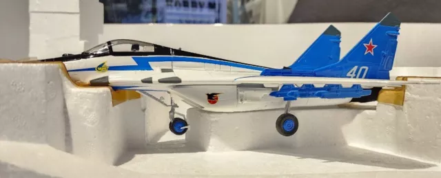 Franklin Mint Armour Collection 1:48 Scale MIG 29 ACROBATIC TEAM KUBINKA RUSSIA