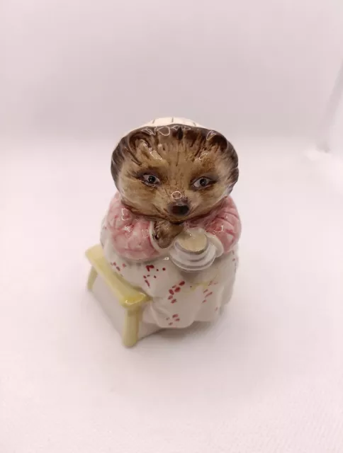 BESWICK BEATRIX POTTER'S 1985 MRS TIGGY-WINKLE TAKES TEA With Box