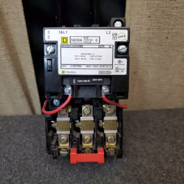 Square D 8536SCG3V08E Starter 600VAC 27AMP Nema Misura 0