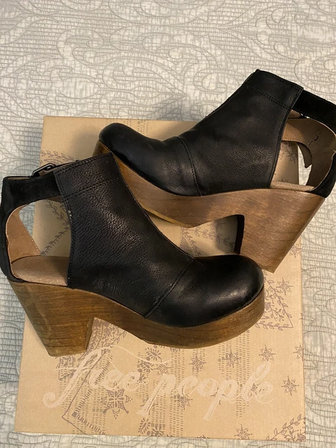Amber orchard sales clog amazon