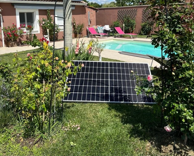 Kit Solaire Sur Prise 1500W - 4 Panneaux Photovoltaïques