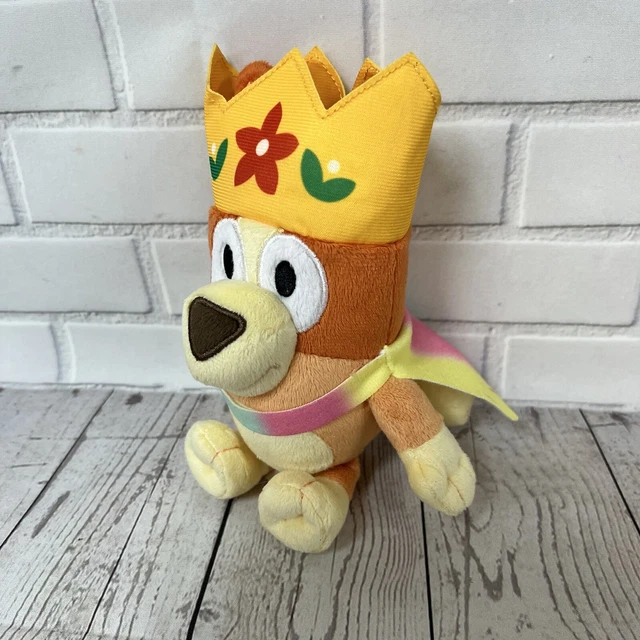 BLUEY FRIENDS QUEEN Bingo Bluey 8" Plush Dog with Cape and Crown Orange
