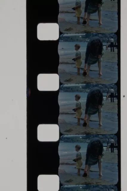 1950's 8mm Home Movie - Family Day Out To Swanage UK