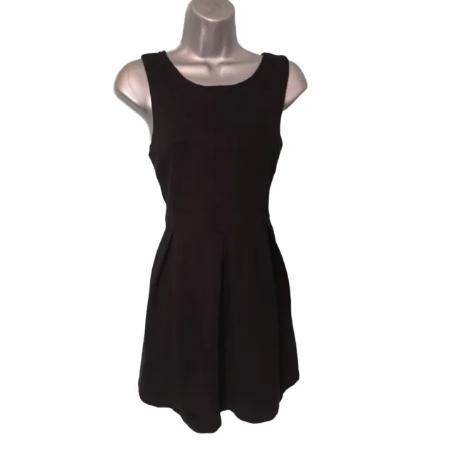 GAP Womens Dress Size M 8/10 Black Mini Pleated Sleeveless Jersey Knit LBD Sexy