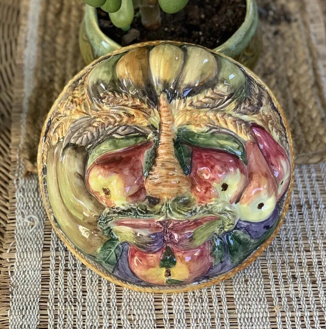 VTG Italian Pottery Wall Hanging Ceramic Majolica Fruit & Veggie Face Mold 9”