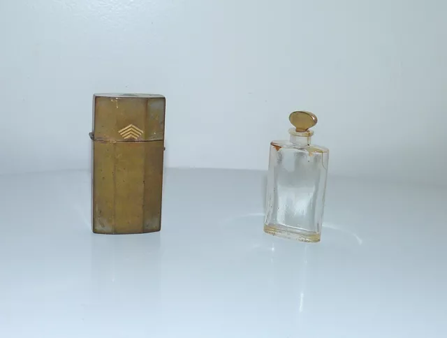 Ancien flacon de parfum avec étui de la marque HOUBIGANT époque Art Déco